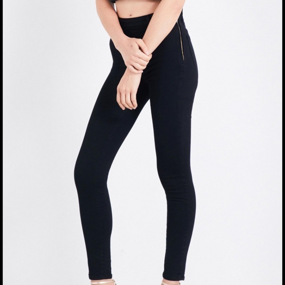 GOOD AMERICAN Women’s Black Side Zip Skinny Denim Jean